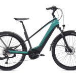 VÉLO DE VILLE ÉLECTRIQUE SUNN URB SLEEK WOMAN SHIMANO ALTUS 9V 400 WH 650B NOIR TURQUOISE 2022