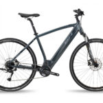 VTC ÉLECTRIQUE BH ATOM CROSS SHIMANO ACERA 8V 500 GRIS 2021