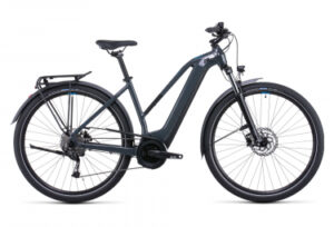 Vélo de Ville Électrique Cube Touring Hybrid One 400 Trapeze Shimano Alivio 9V 400 Wh 700 mm Gris Bleu 2022