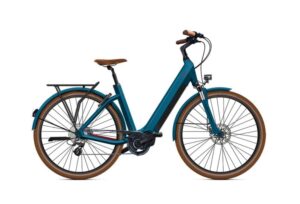 Velo-de-ville-electrique-O2feel-iSwan-City-Boost-6.1-bleu-fonce.jpg